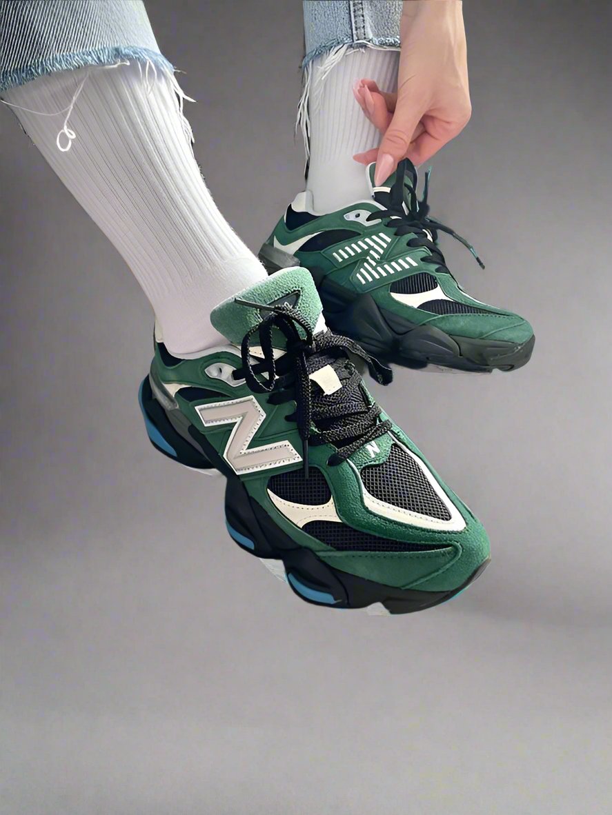 New Balance 9060 Team Forest Green