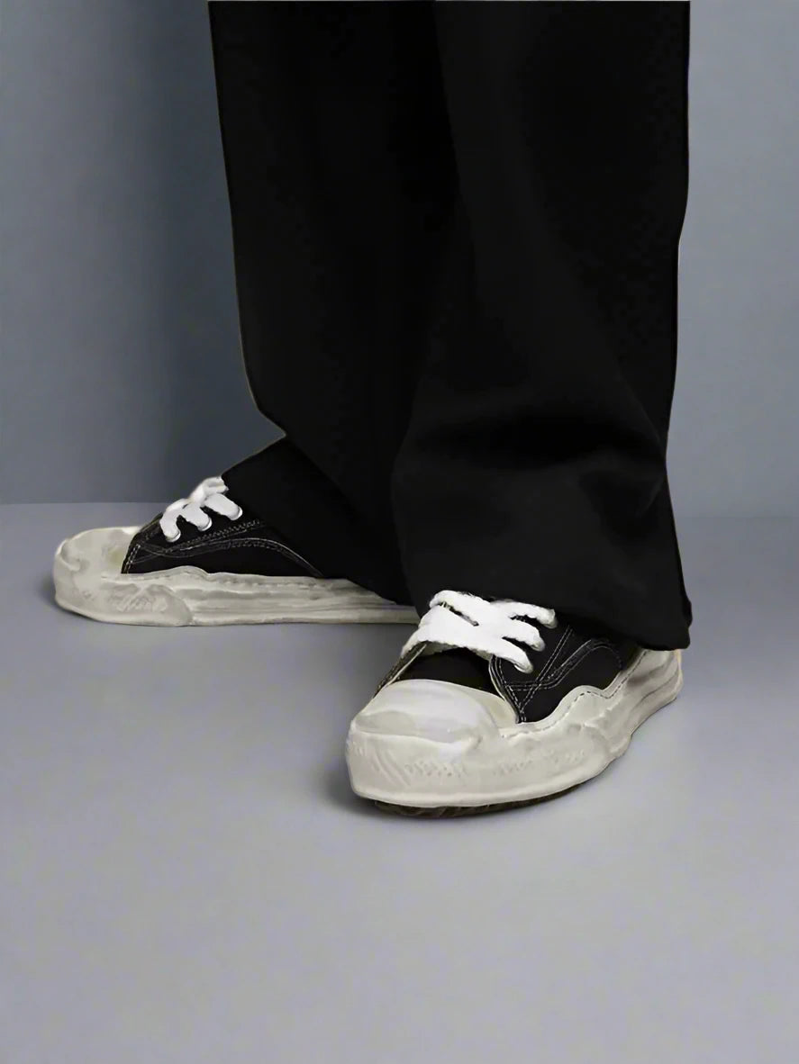 Maison Mihara Yasuhiro Hank OG Sole Canvas Low Black