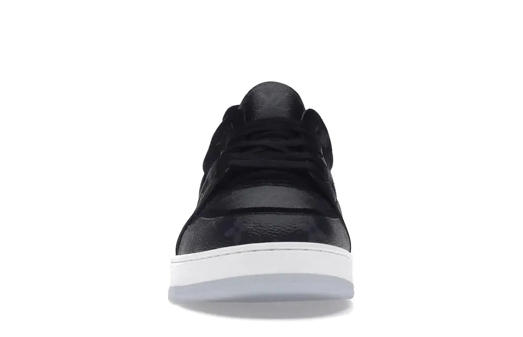 Alt text for the image.