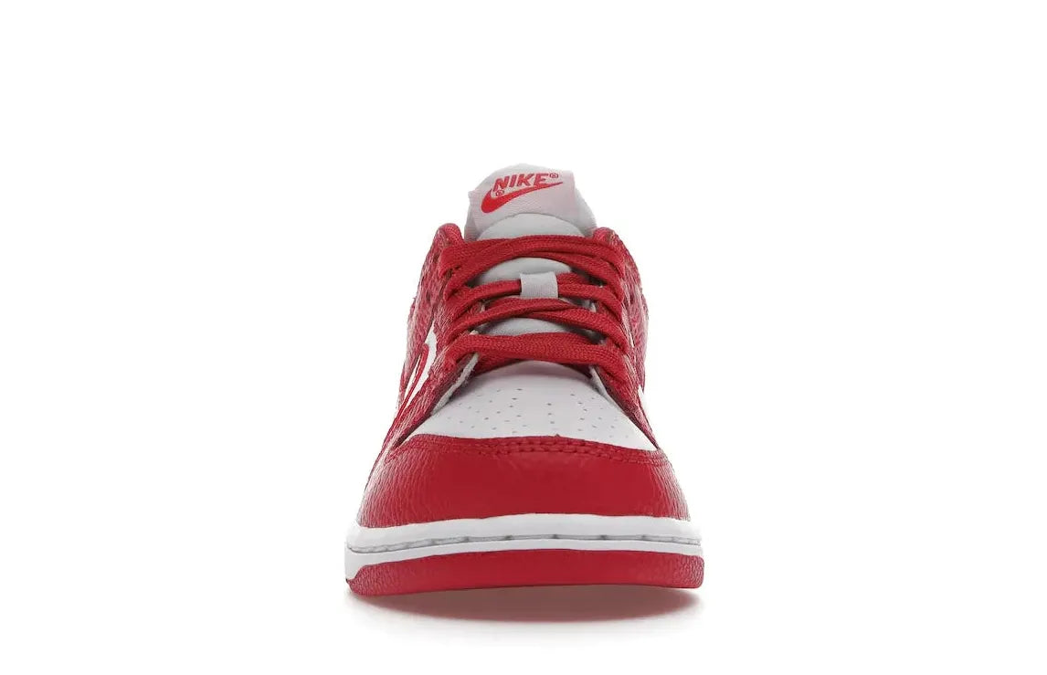 Alt text for the image.