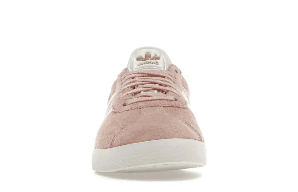 Alt text for the image.