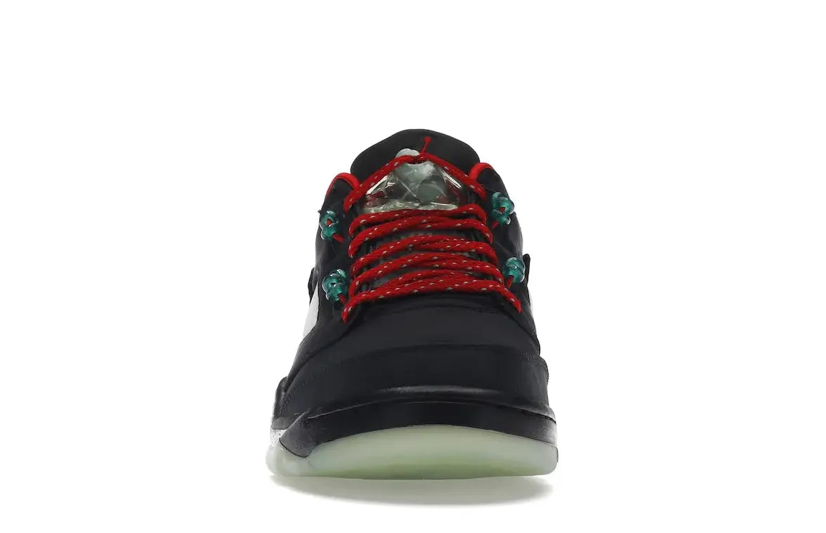 Alt text for the image.