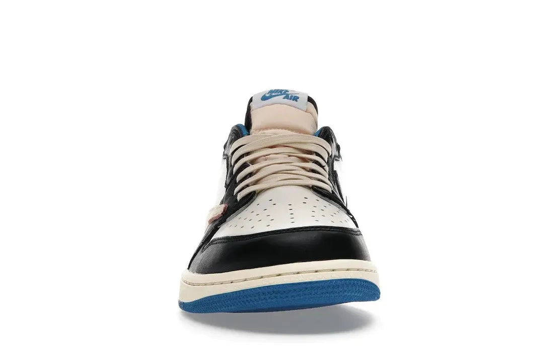 Alt text for the image.