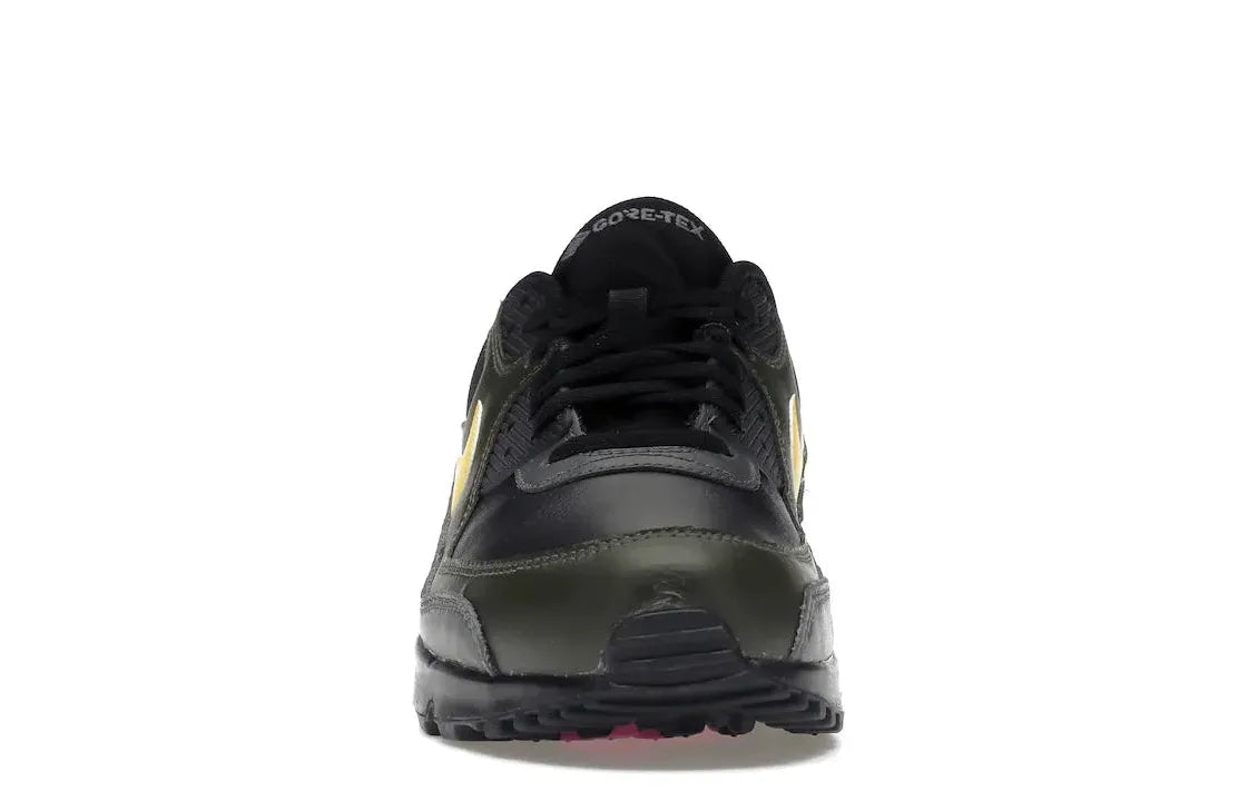 Alt text for the image.