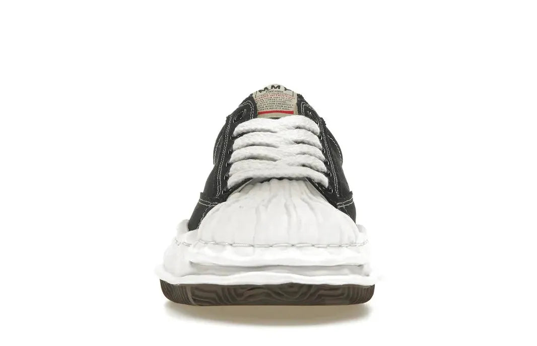 Alt text for the image.