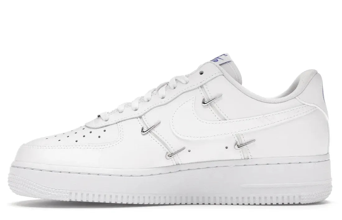 Alt text for the image.