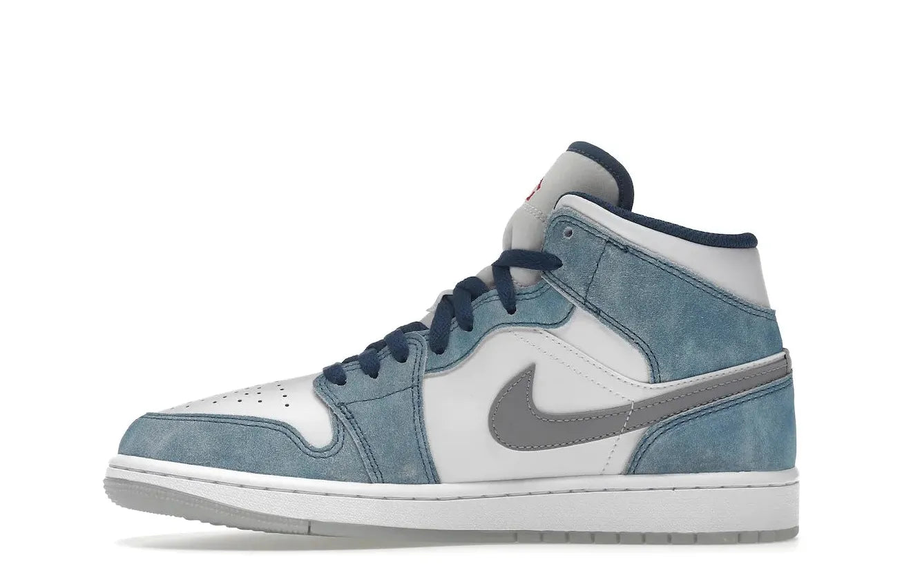 Alt text for the image.