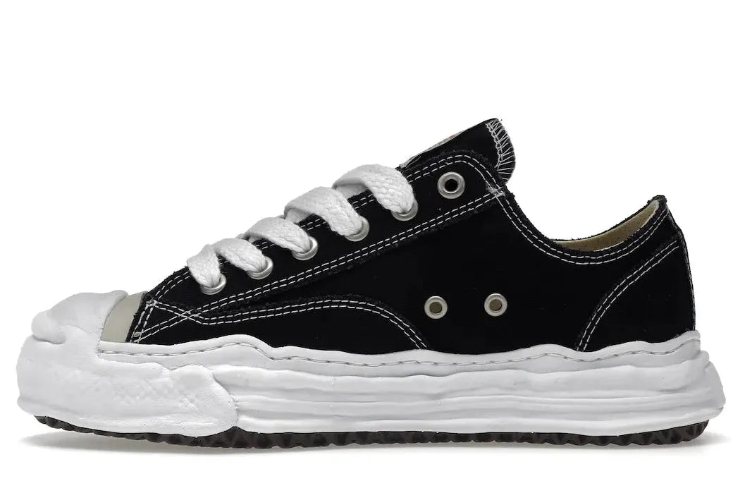 Alt text for the image.