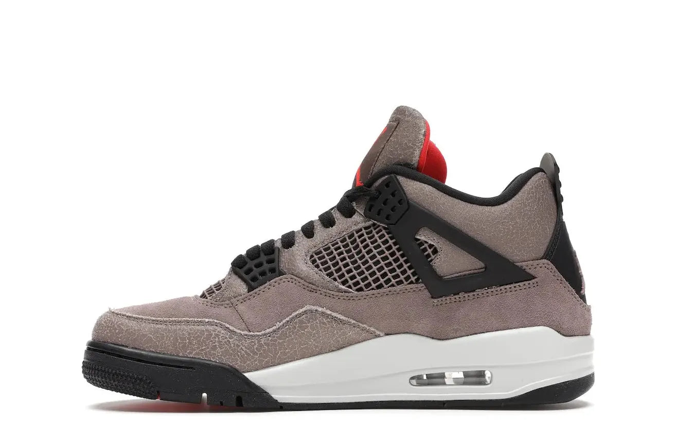 Alt text for the image.