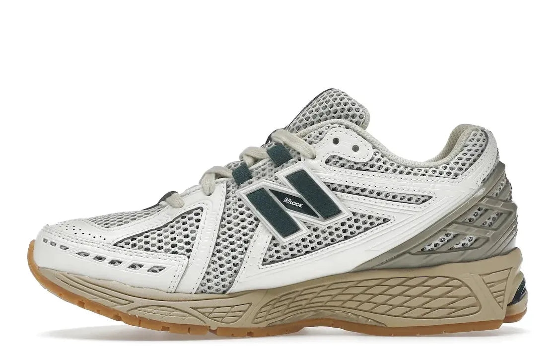 Alt text for the image.