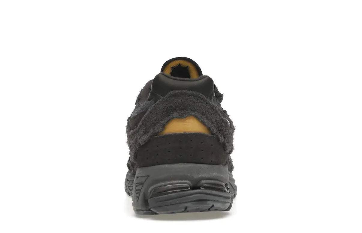 Alt text for the image.