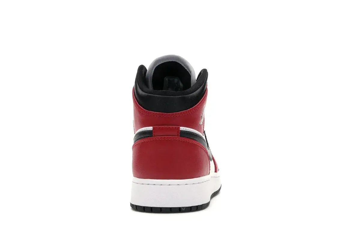 Alt text for the image.