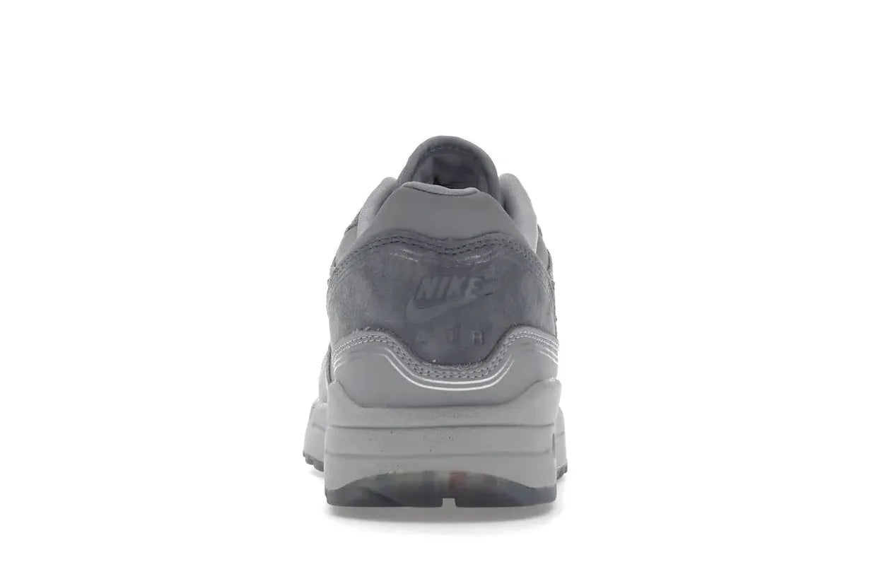 Alt text for the image.