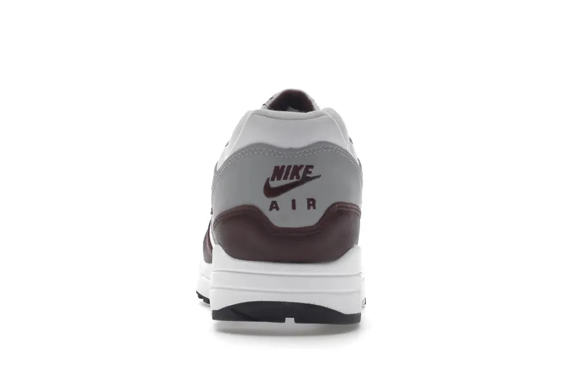 Alt text for the image.