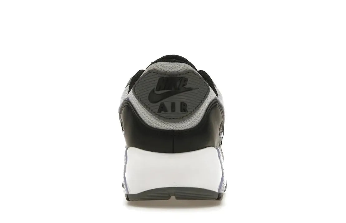 Alt text for the image.