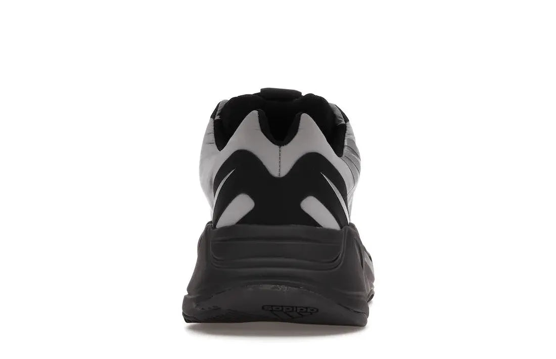 Alt text for the image.