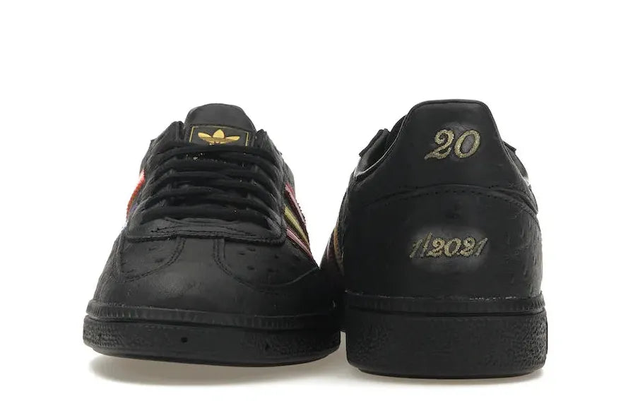 Alt text for the image.