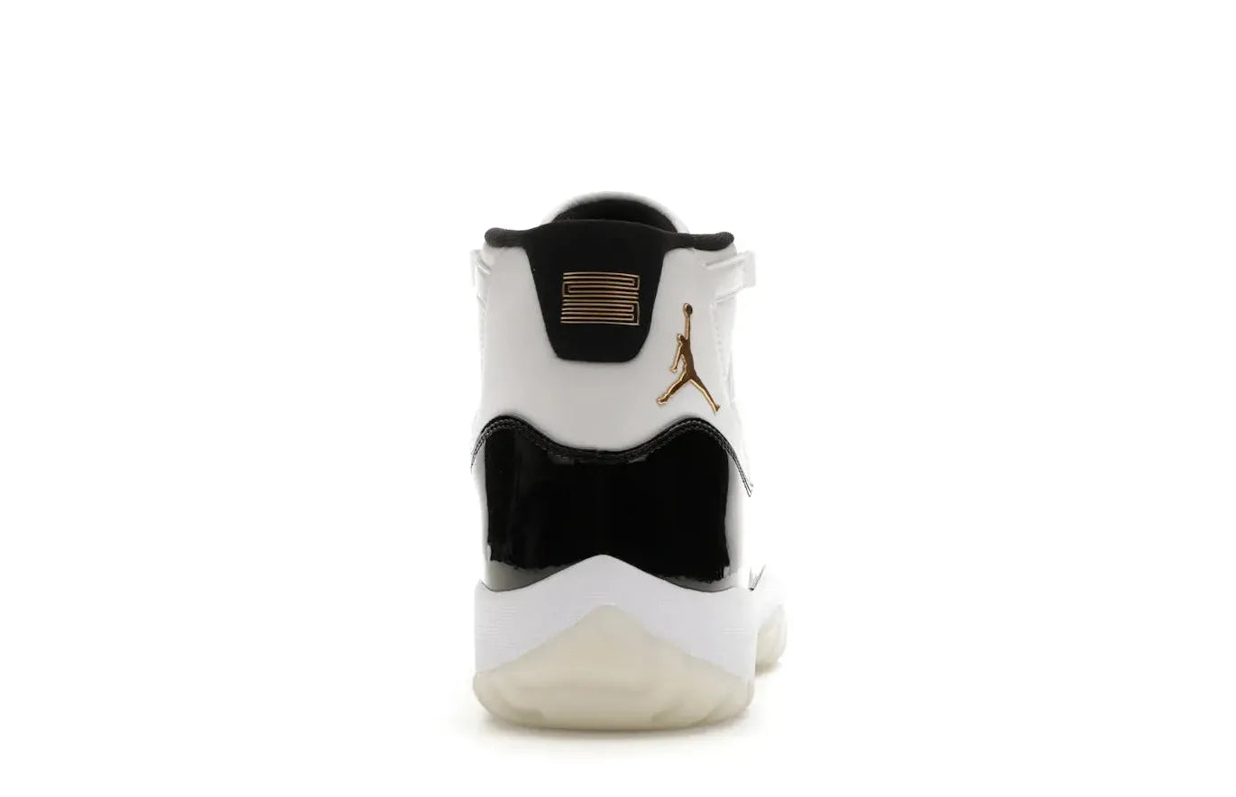 Alt text for the image.