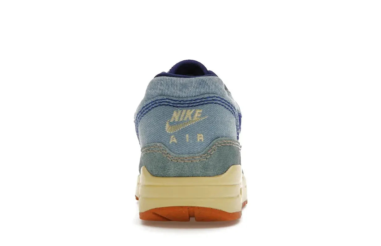 Alt text for the image.