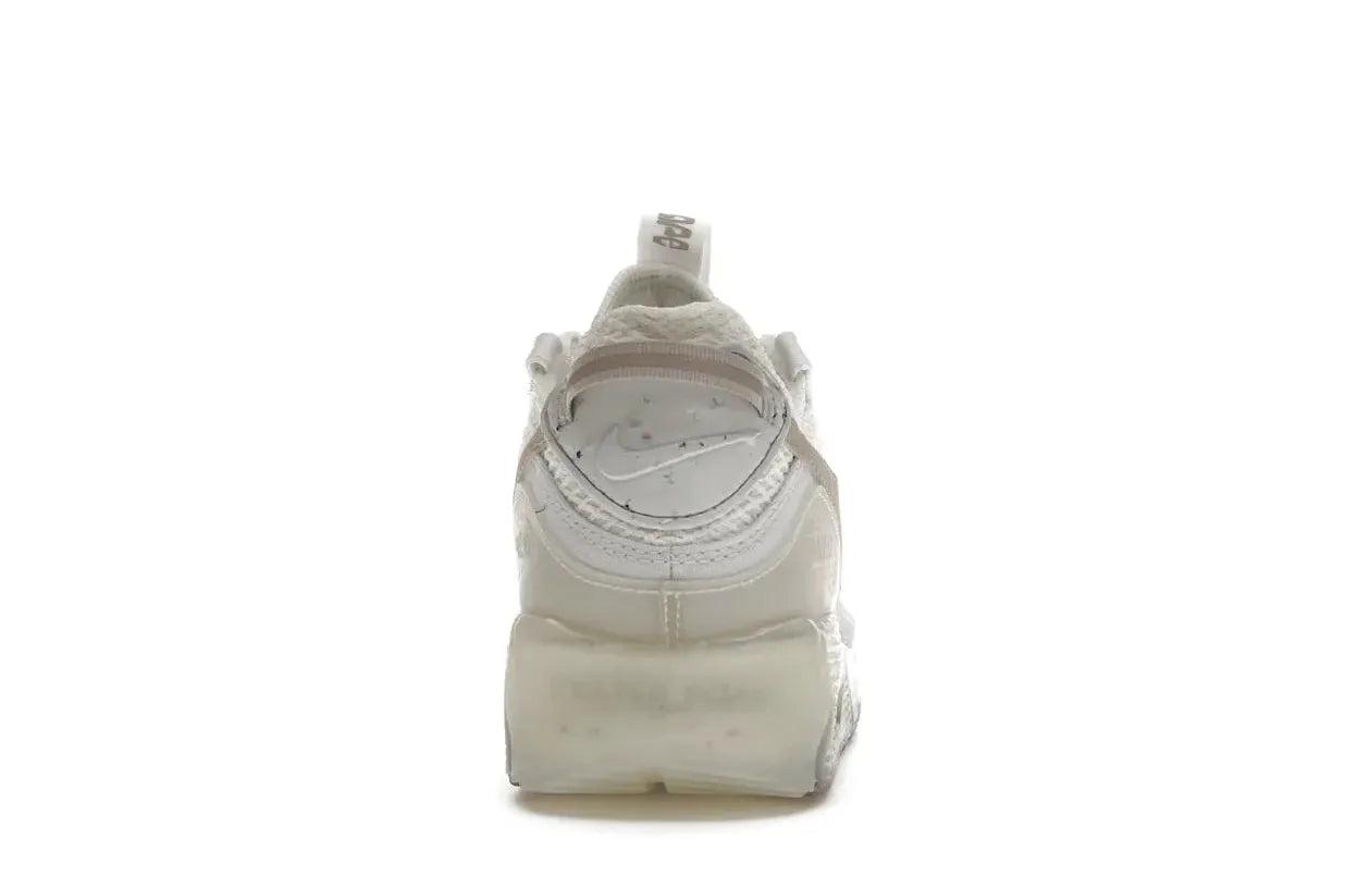 Alt text for the image.