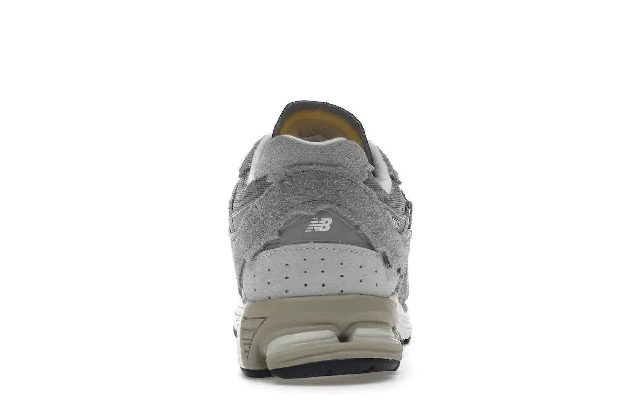 Alt text for the image.