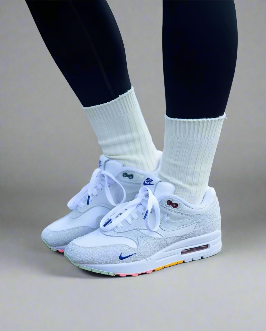 Nike Air Max 1 Pom Pom Polka Dots (Women's)