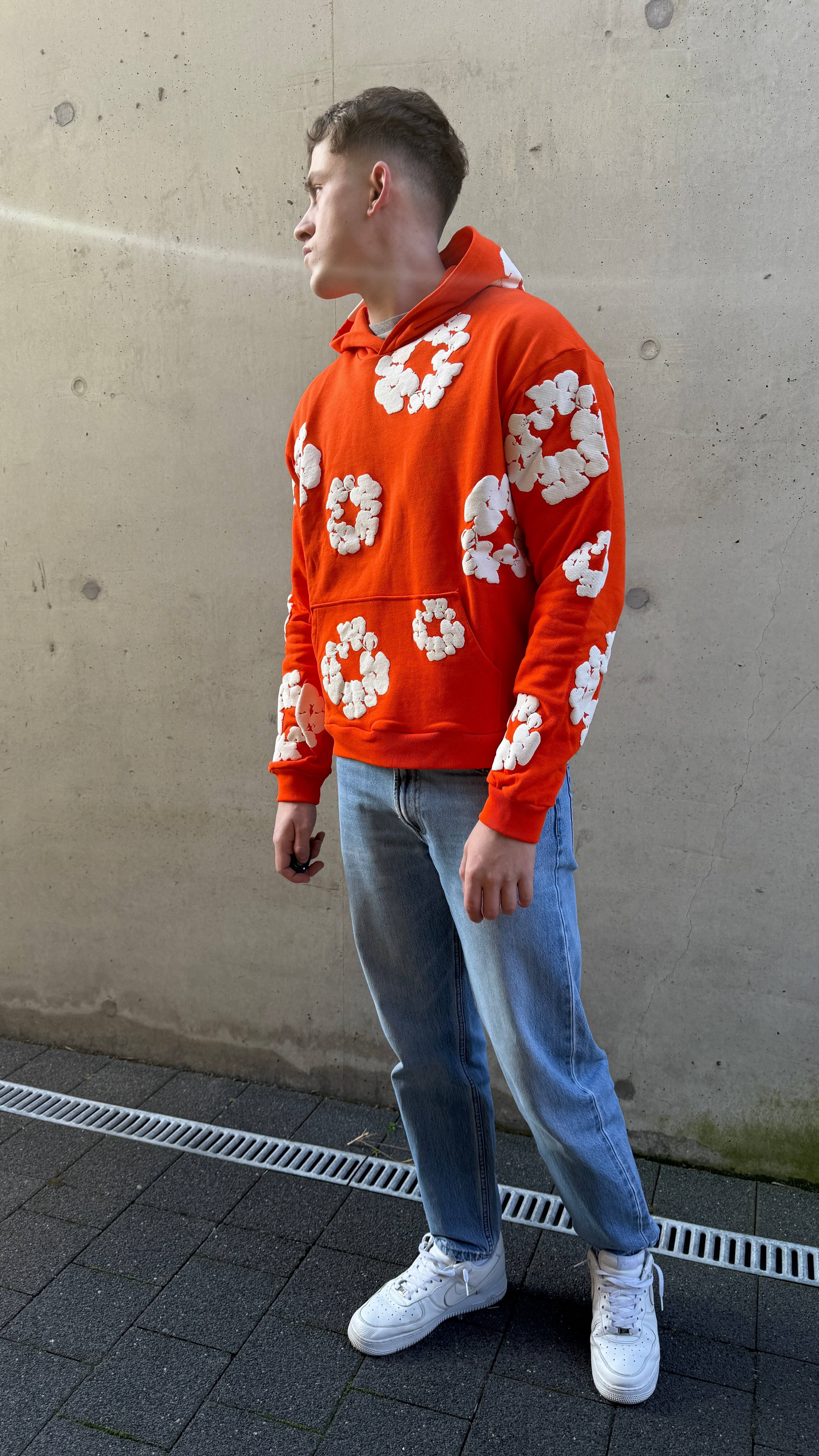 Denim Tears The Cotton Wreath Sweatshirt Orange – Relace