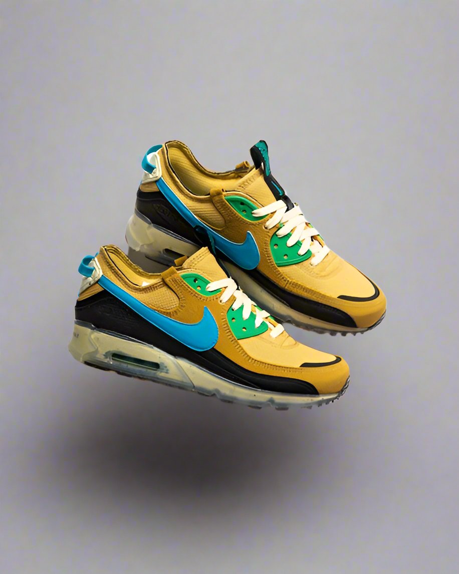 Nike Air Max Terrascape 90 Wheat Gold Stadium Green