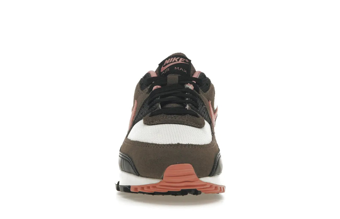 Alt text for the image.